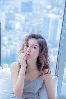 合租男女