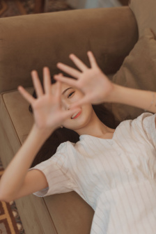 年轻的小峓子2在钱hd